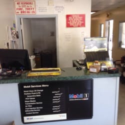 Jin's Auto Repair - The lobby