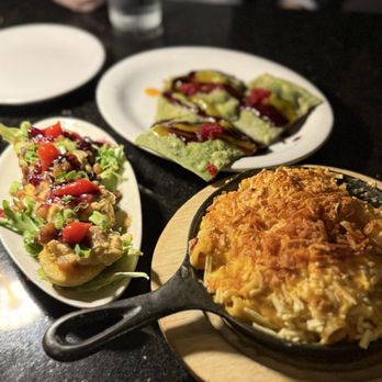 Poor Calvin's - Lobster Macaroni & Cheese, Lobster Crawfish Wontons, Deviled Eggs with Pork Belly - Asian Fusion Near Me - Atlanta, Georgia