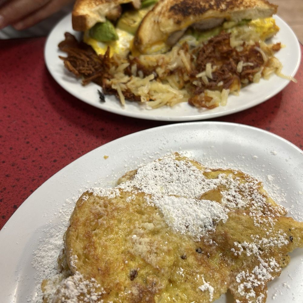 Joes Cafe - French Toast and Breakfast Sandwich - Breakfast & Brunch Near Me - Orem, Utah