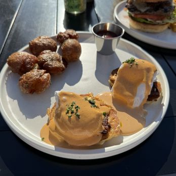 Ox & Ocean - Fritter Benedict - Breakfast & Brunch Near Me - Oxnard, California