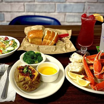 The Cove Club - crab legs, potatoes, salad, and a drink - Bars Near Me - Langley, Oklahoma The Cove Club - crab legs, potatoes, salad, and a drink - Bars Near Me - Langley, Oklahoma