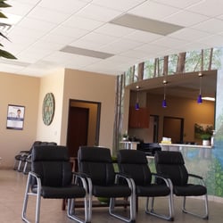 Banner Urgent Care - Nice, big, clean and beautiful waiting room.