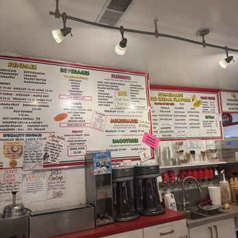 Seneca Farms - Menu - Ice Cream & Frozen Yogurt Near Me - Penn Yan, New York Seneca Farms - Menu - Ice Cream & Frozen Yogurt Near Me - Penn Yan, New York