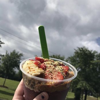 Buoy Bowls - Maui wowie - Food Trucks Near Me - Apex, North Carolina Buoy Bowls - Maui wowie - Food Trucks Near Me - Apex, North Carolina