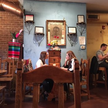 Canton Regio - The girls - Mexican Near Me - Chicago, Illinois