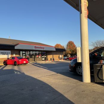 Speedway - a red car at a gas station - Gas Stations Near Me - Fort Wright, Kentucky Speedway - a red car at a gas station - Gas Stations Near Me - Fort Wright, Kentucky
