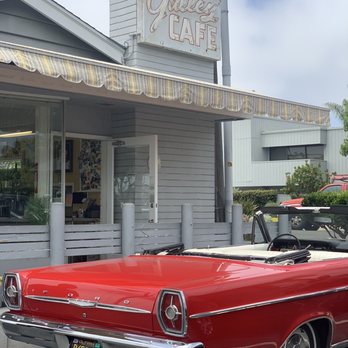 Galley Cafe - Outside view from parking lot - Breakfast & Brunch Near Me - Newport Beach, California Galley Cafe - Outside view from parking lot - Breakfast & Brunch Near Me - Newport Beach, California