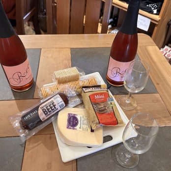 Buck Creek Winery - Fair oaks cheese and beef sausage - Wineries Near Me - Indianapolis, Indiana
