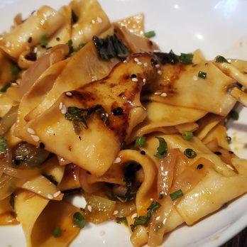 Bang! - Drunken mushroom noodle. Excellent though wish there were more mushrooms. - Vegetarian Near Me - Charlottesville, Virginia