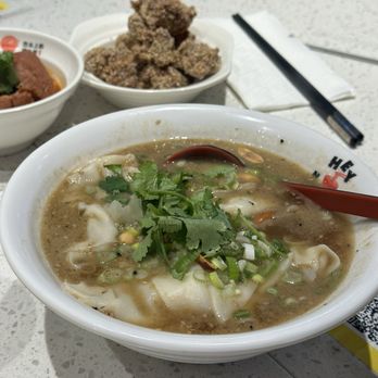 Hey Noodles - Chinese Near Me - Markham, Ontario