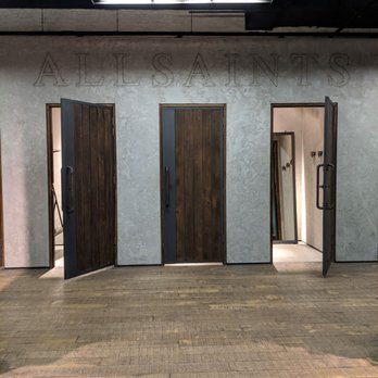 AllSaints - Men's fitting rooms - Women's Clothing Near Me - Las Vegas, Nevada AllSaints - Men's fitting rooms - Women's Clothing Near Me - Las Vegas, Nevada
