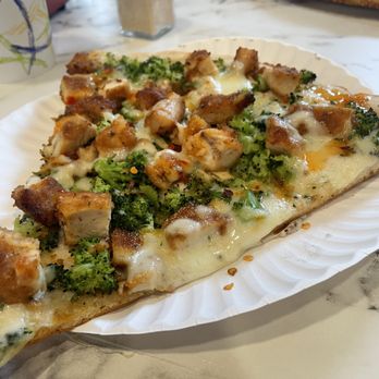 That Pizza Place - Chicken and broccoli with tai chili sauce - Pizza Near Me - Levittown, New York