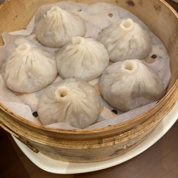Din Soup Dumplings - Pork soup dumplings - Dim Sum Near Me - Brooklyn, New York Din Soup Dumplings - Pork soup dumplings - Dim Sum Near Me - Brooklyn, New York