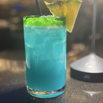 Fiesta Tequila Bar - Mamacita marg - Mexican Near Me - Swansea, Massachusetts