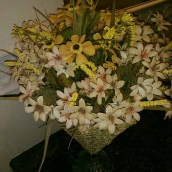Vianne Skincare - They always have pretty decorations in the restroom, don't judge me! - Skin Care Near Me - San Gabriel, California Vianne Skincare - They always have pretty decorations in the restroom, don't judge me! - Skin Care Near Me - San Gabriel, California
