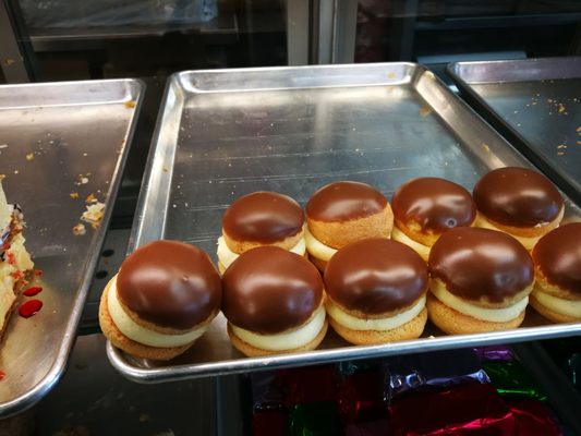 Boulangerie Pâtisserie Internationale by null