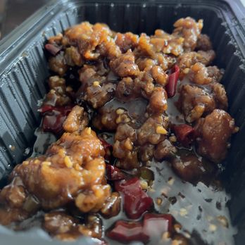 Sichuanese Cuisine - Mandarin Spicy Chicken - Szechuan Near Me - Seattle, Washington