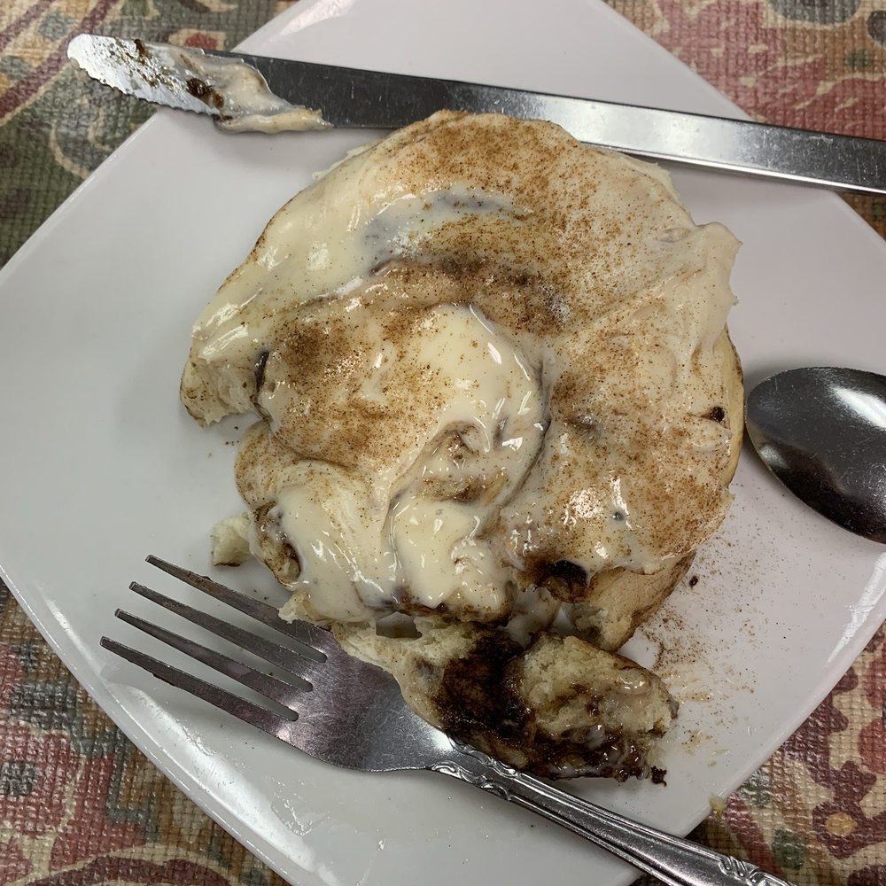 Breakfast Club - Jumbo Cinnamon Roll - Breakfast & Brunch Near Me - Madison Heights, Michigan