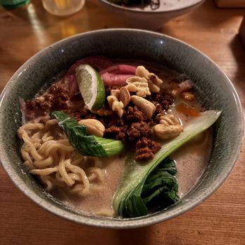 Bosso Ramen Tavern - Vegan Ramen - Ramen Near Me - Cambridge, Massachusetts