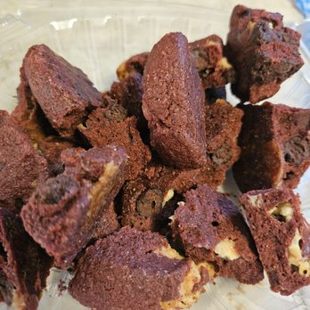 I Heart Cake - Red velvet cookies that could knock you out cold - Patisserie/Cake Shop Near Me - San Dimas, California I Heart Cake - Red velvet cookies that could knock you out cold - Patisserie/Cake Shop Near Me - San Dimas, California