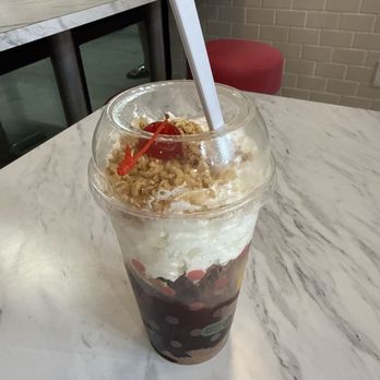 The Original Rainbow Cone - Chocolate peanut butter sundae no donuts - Ice Cream & Frozen Yogurt Near Me - Surprise, Arizona