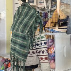 Sassy Yarns - Loving this sweater!!