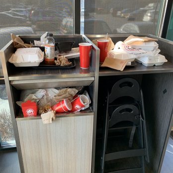 Panda Express - Trash bin - Chinese Near Me - Sonora, California