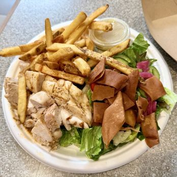 Dizzy Bird - Side salad with chicken - Chicken Shop Near Me - Mission Viejo, California