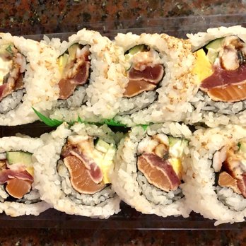 Hawaii Sushi - Big Island Roll: Seared Ahi & Salmon, Eel, Cucumber, Shrimp, Tamago & Mayo $10.00 - Japanese Near Me - Honolulu, Hawaii