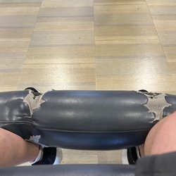 LA Fitness - Place is going to sh*t. Leaves a lot to be desired.
