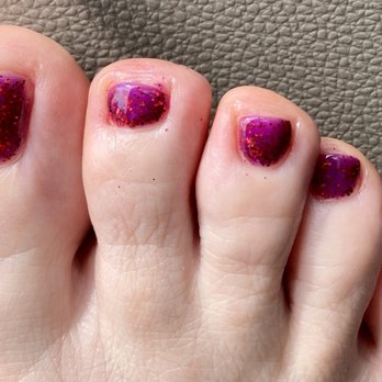 Queen Nails & Spa - Gel pedicure - Nail Salons Near Me - Auburn, Alabama