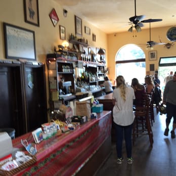 San Gregorio General Store - Grocery Near Me - San Gregorio, California