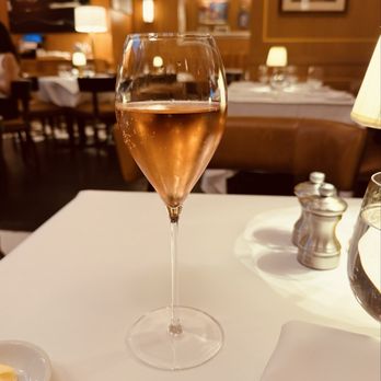 Paris Bar - A nice pour - French Near Me - New York, New York Paris Bar - A nice pour - French Near Me - New York, New York
