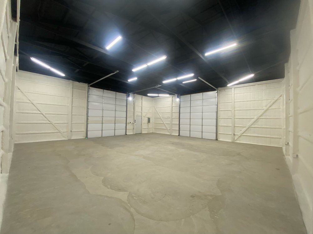 KELLYMOORE PAINTS Updated September 2024 11 Photos 2722 Duniven