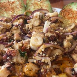 Pulpo al ajillo Pulpo al ajillo