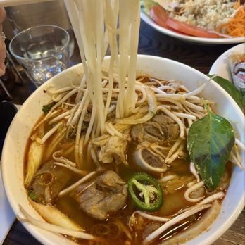 Nón Lá - Bun Bo Hue. - Vietnamese Near Me - New York, New York Nón Lá - Bun Bo Hue. - Vietnamese Near Me - New York, New York