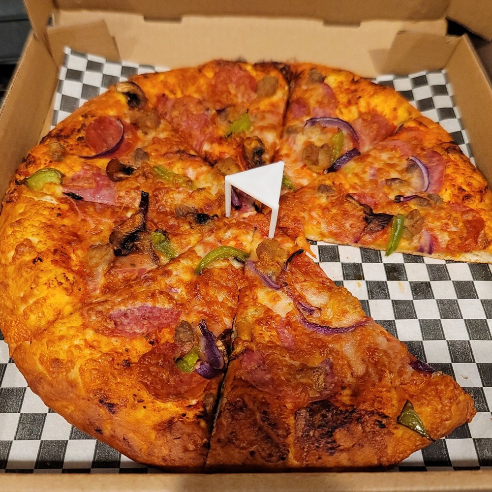 Round Table Pizza Doolittle San Leandro Ca Matttroy