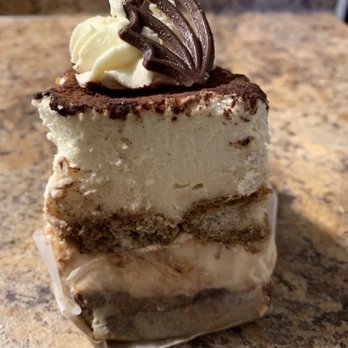 Montilios - Tiramisu - Bakeries Near Me - Braintree, Massachusetts Montilios - Tiramisu - Bakeries Near Me - Braintree, Massachusetts