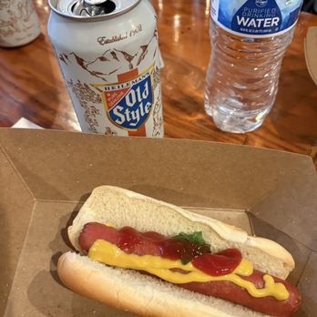 Guthries Tavern - Hot dog and local beer - Bars Near Me - Chicago, Illinois