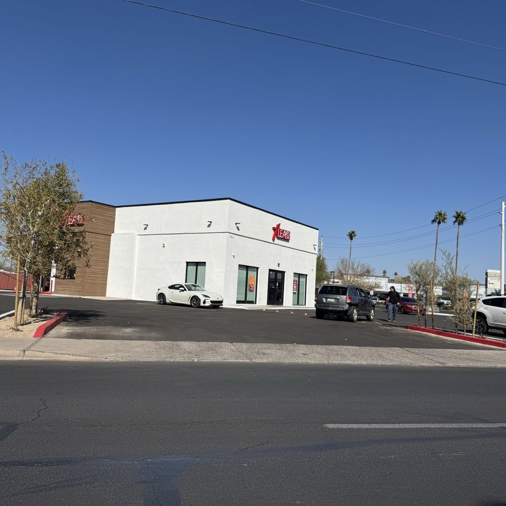 7 Leaves Cafe - Outside and parking lot. Pick up window. - Coffee & Tea Near Me - Phoenix, Arizona 7 Leaves Cafe - Outside and parking lot. Pick up window. - Coffee & Tea Near Me - Phoenix, Arizona