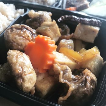 White Springs Cafe - Orange Tofu Mushroom - Thai Near Me - Arcadia, California White Springs Cafe - Orange Tofu Mushroom - Thai Near Me - Arcadia, California