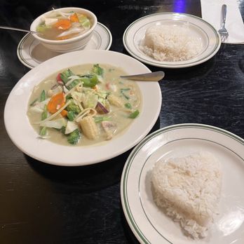 Celadon Thai Restaurant - Green Curry - Thai Near Me - Latham, New York