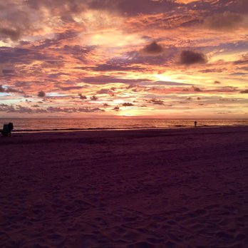 Barefoot Beach Vacation - Vacation Rentals Near Me - Indian Shores, Florida Barefoot Beach Vacation - Vacation Rentals Near Me - Indian Shores, Florida