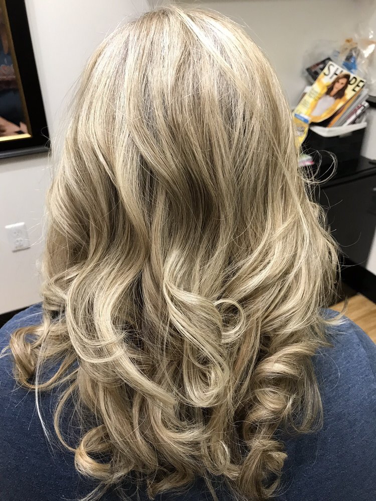 HP Hair Design Logo