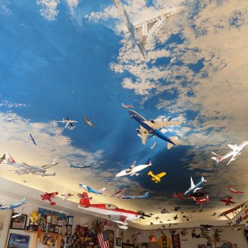 Z's Burgers - Ceiling - Burgers Near Me - Mukilteo, Washington Z's Burgers - Ceiling - Burgers Near Me - Mukilteo, Washington