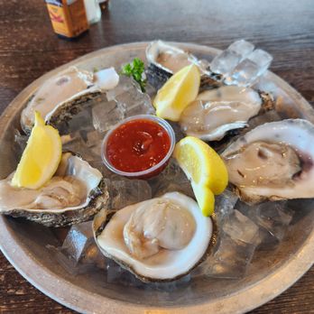 Captains Fish Tacos - 1/2 dozen oysters... huge! $16 - Seafood Near Me - Victorville, California Captains Fish Tacos - 1/2 dozen oysters... huge! $16 - Seafood Near Me - Victorville, California