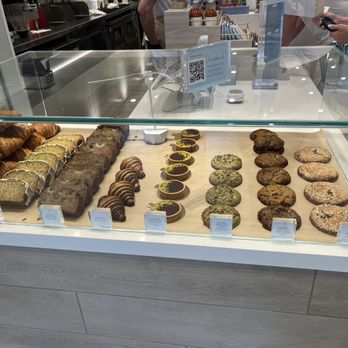 Pura Vida Miami - Delicious looking baked goods. - Breakfast & Brunch Near Me - Ft Lauderdale, Florida Pura Vida Miami - Delicious looking baked goods. - Breakfast & Brunch Near Me - Ft Lauderdale, Florida