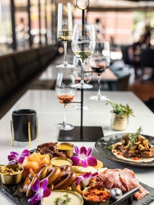 Waters Edge Winery & Bistro Dallas by null