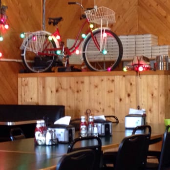 Pickles Pub - American Near Me - Kamrar, Iowa Pickles Pub - American Near Me - Kamrar, Iowa