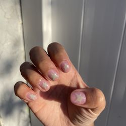 D'Vine Nails Spa